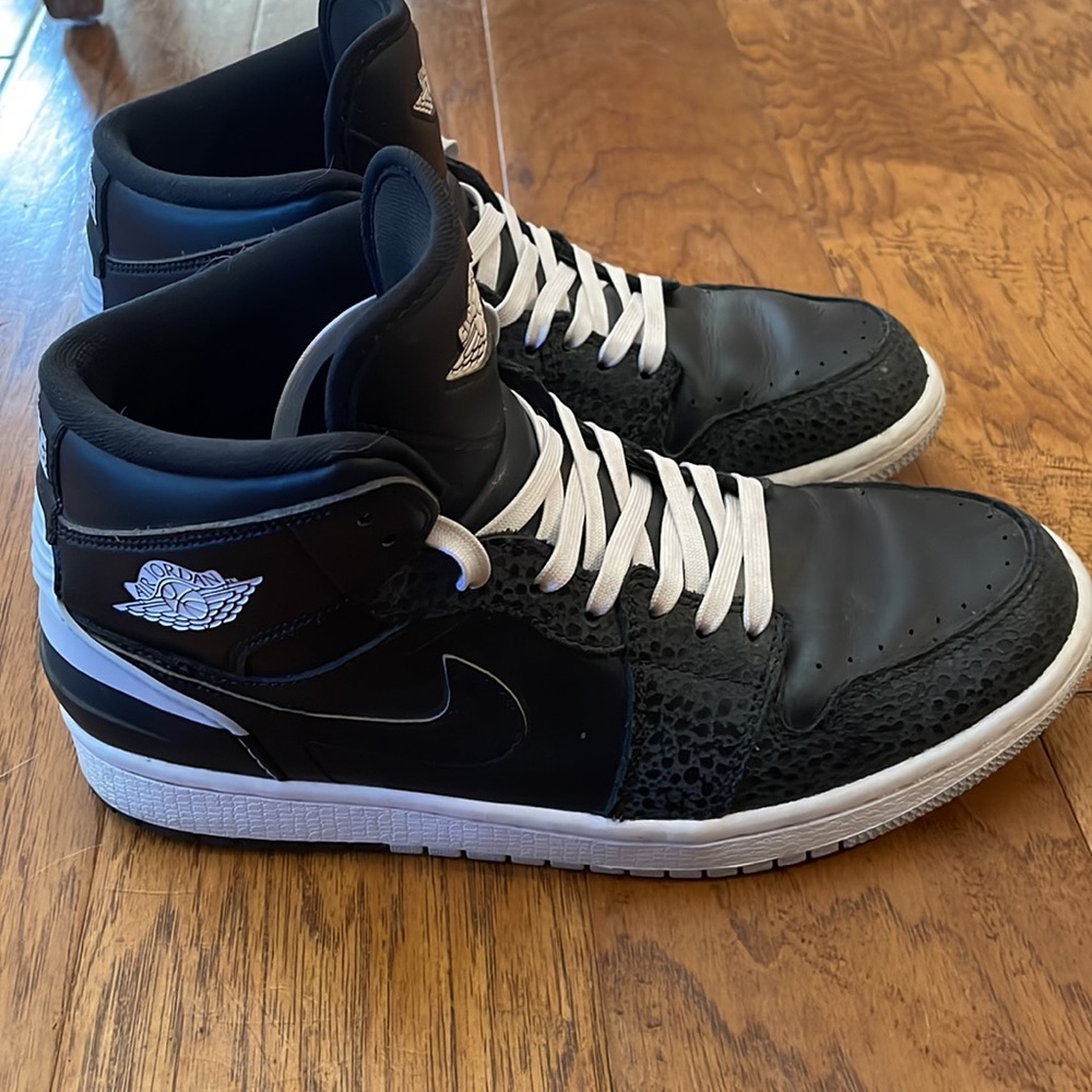 Jordan 1 Retro 86